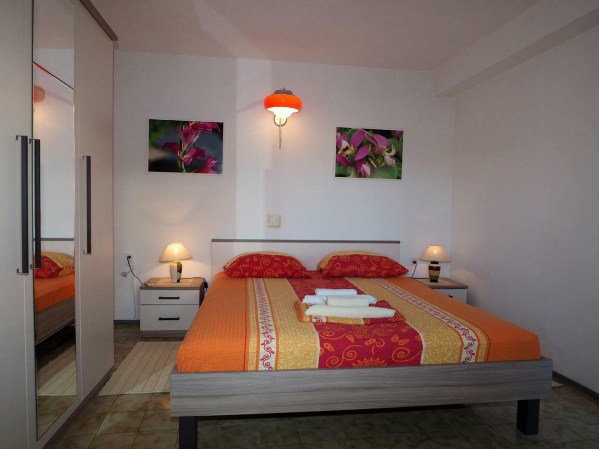 לומבארדה Apartments Skorin מראה חיצוני תמונה