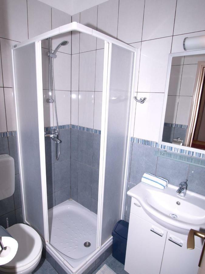 לומבארדה Apartments Skorin מראה חיצוני תמונה